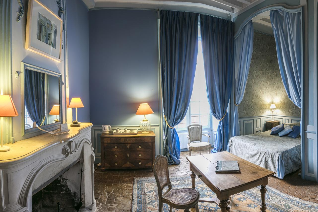 Chambres D'Hotes Au Chateau De Gizeux Exteriör bild