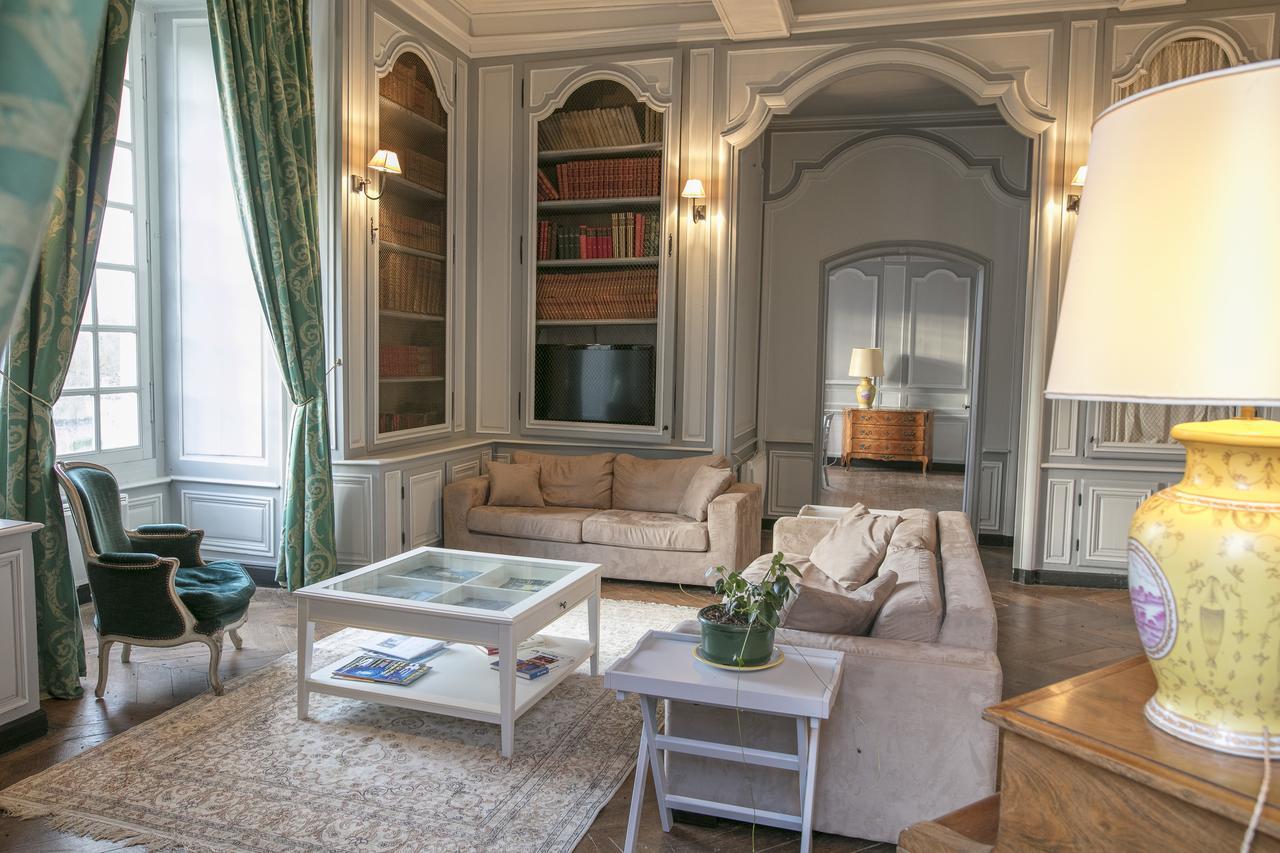 Chambres D'Hotes Au Chateau De Gizeux Exteriör bild