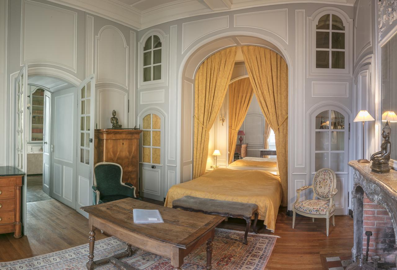 Chambres D'Hotes Au Chateau De Gizeux Exteriör bild