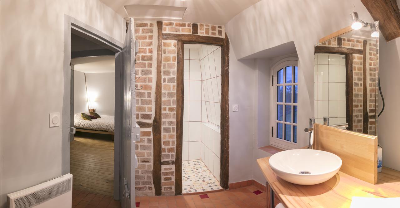Chambres D'Hotes Au Chateau De Gizeux Exteriör bild