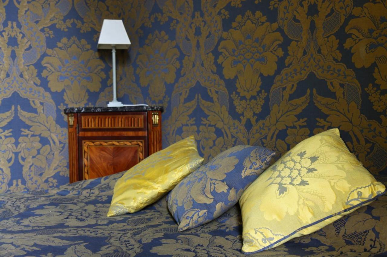 Chambres D'Hotes Au Chateau De Gizeux Exteriör bild